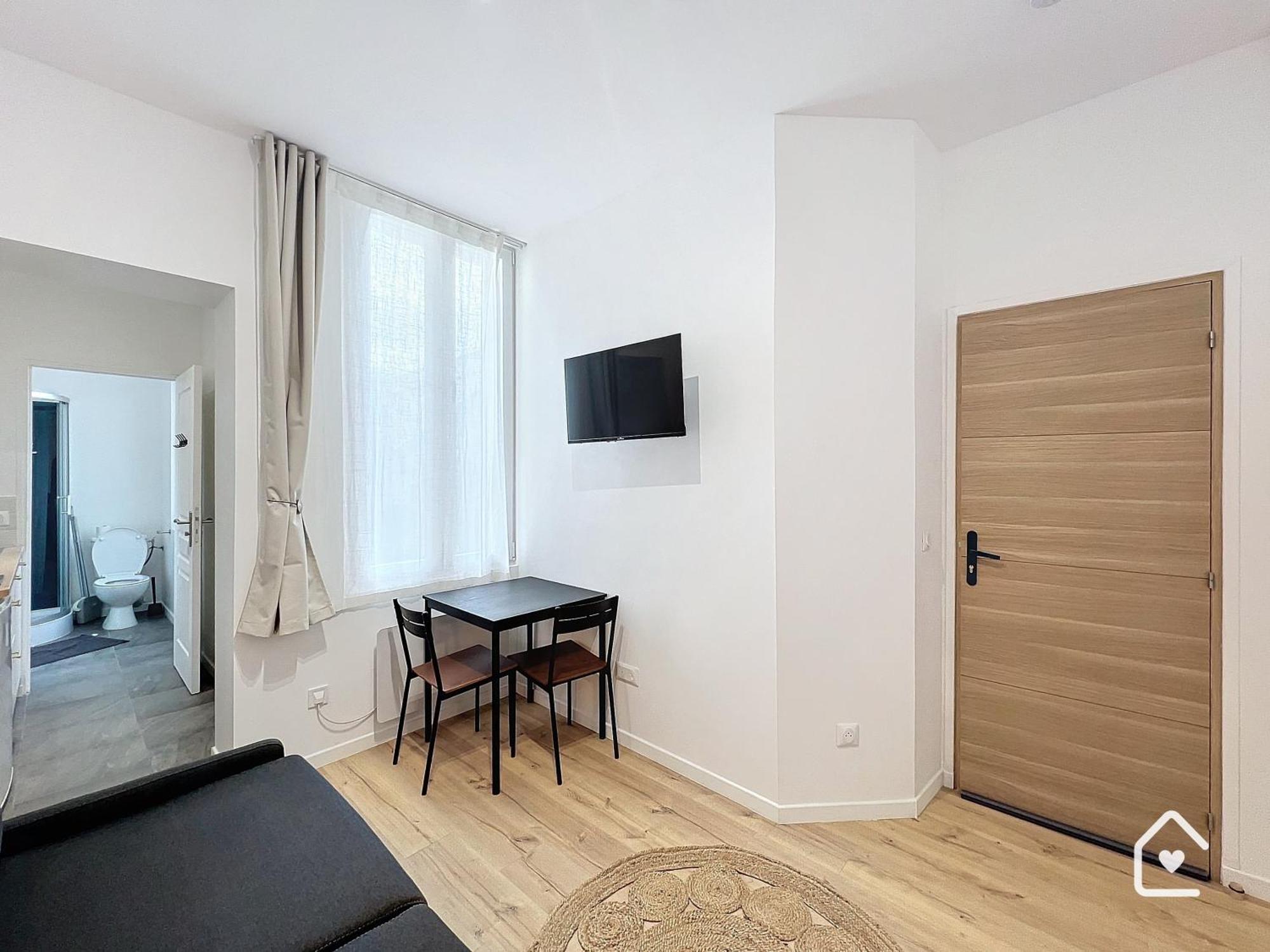 Studios - 1 Min Gare Chatellerault - Entree Autonome - Luaran gambar
